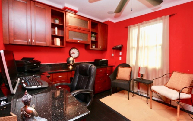 Villa at Pleasant Lake