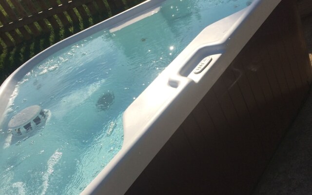 Peabody's 'Hip Little Stay'