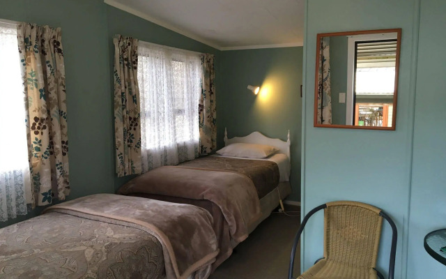 Waitomo Caves Guest Lodge