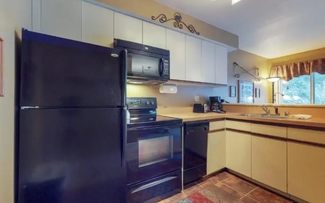 Wildwood Suites Condominiums