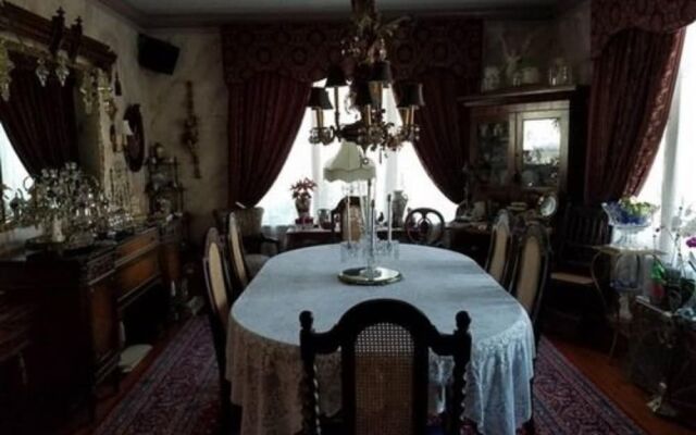 Hart Estate Bed and Breakfast