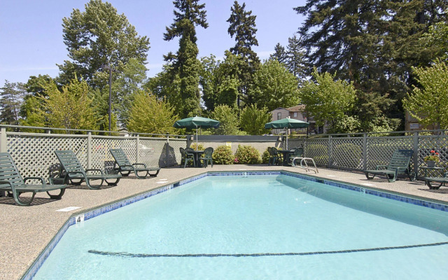 Baymont by Wyndham Seattle/Kirkland WA