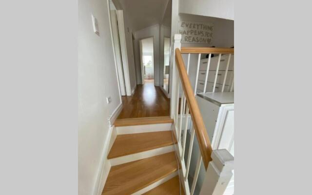 DG Wohnung mit separatem Eingang nahe Düsseldorf