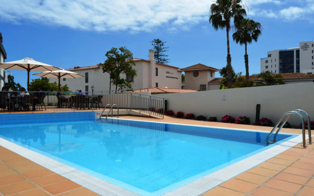 Madeira Bright Star Hotel