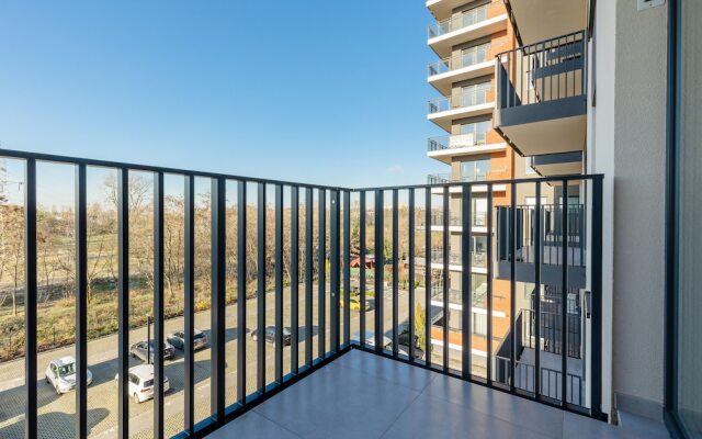 Lux Apartment by Renters Prestige