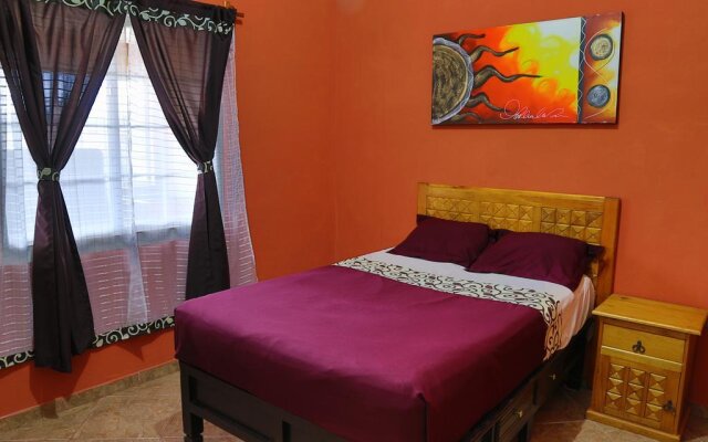 Hotel & Suites Cerro Rojo