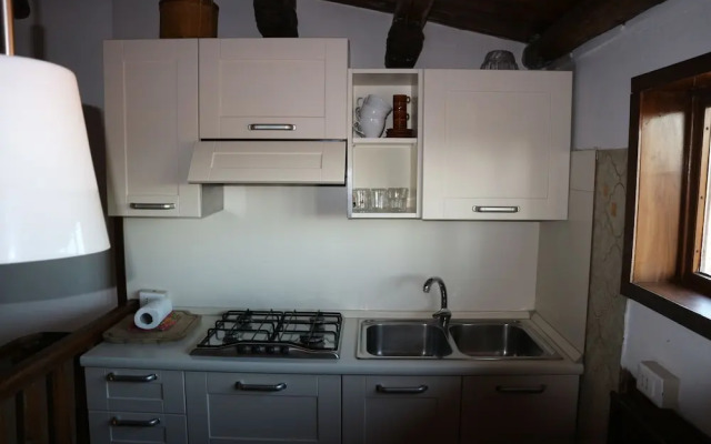 Venezia - Calle De Le Vele