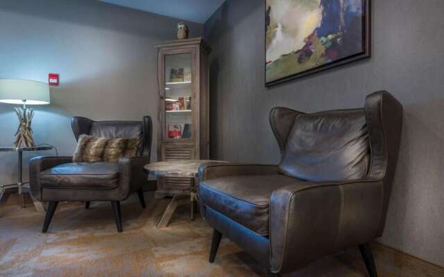 Timber Ridge Inn and Suites