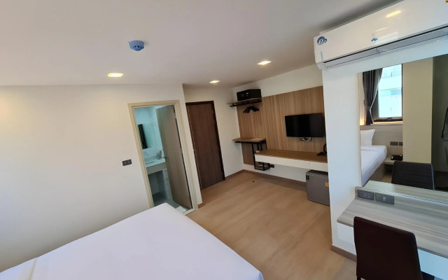 Thana Wisut Hotel