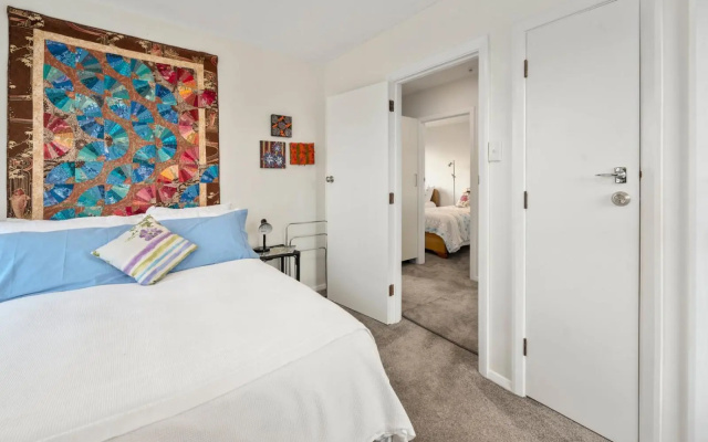 Plum Tree Cottage - Turangi Holiday Home – Guest Rooms – Turangi
