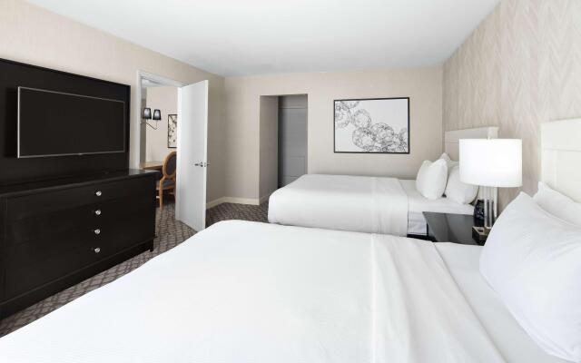 DoubleTree Suites by Hilton Charlotte - SouthPark