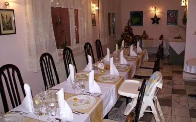 Hotel Petra Garni