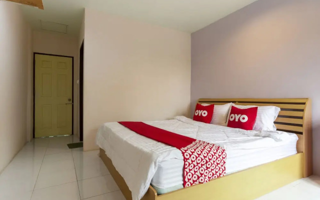 OYO 75356 Thipsiri Lodge