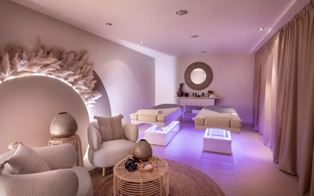 Valamar Lacroma Hotel