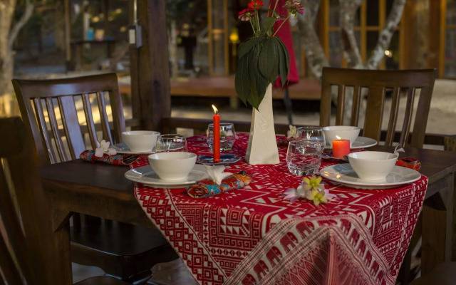 Nan De Panna Riverside Homestay