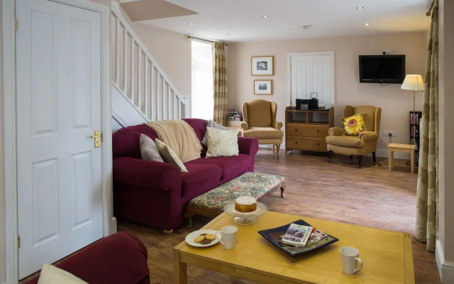 Riding Farm Cottages