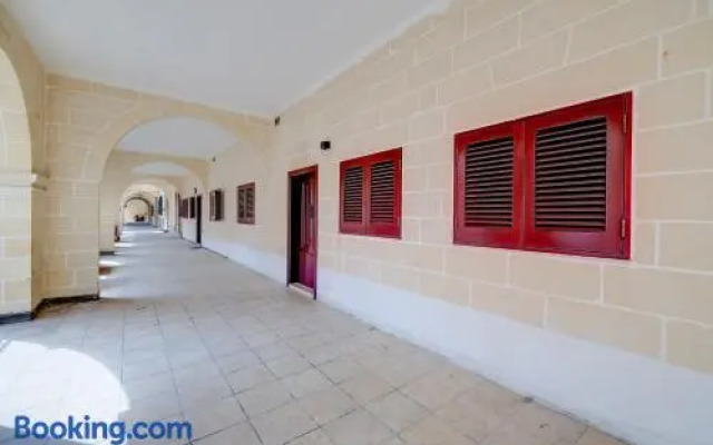 Modern 3BR Apartment in Sliema s Desirable Locale