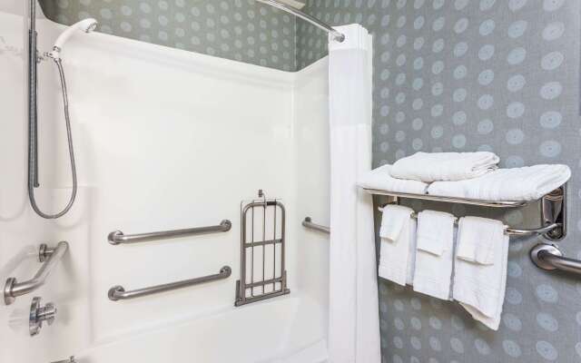 Days Inn By Wyndham Springville