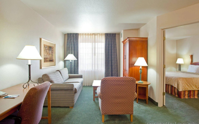 Staybridge Suites, Lincolnshire by IHG