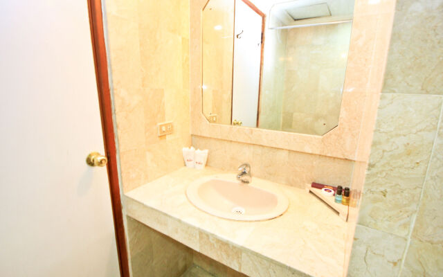 Grand Menteng Hotel