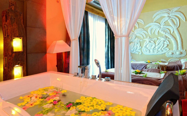 Nataya Roundhouse Coral Bay Resort and Spa