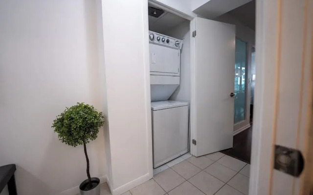 Fort York Suites