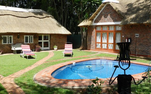 Kutandara Lodges