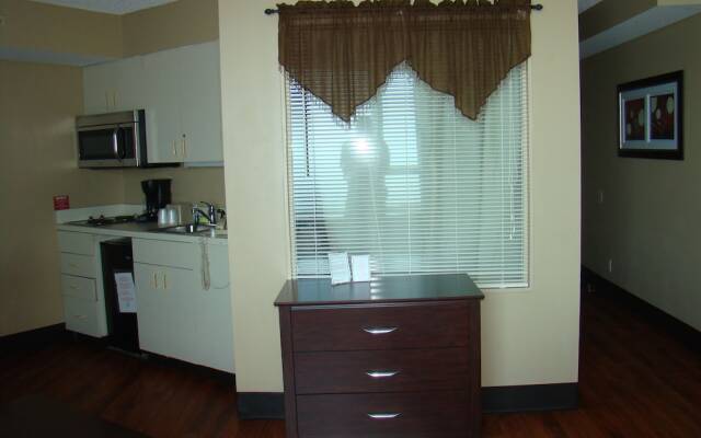 Atlantic Palace Suites