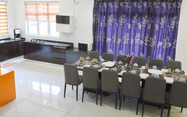 Shamrock Villas Corner OR Seaview