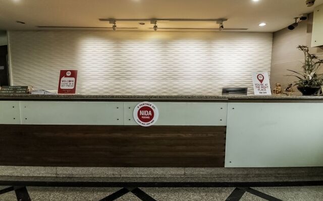 曼谷奈达詩娜卡琳双朗52号酒店(Nida Rooms Srinakarin 52 Suanluang)