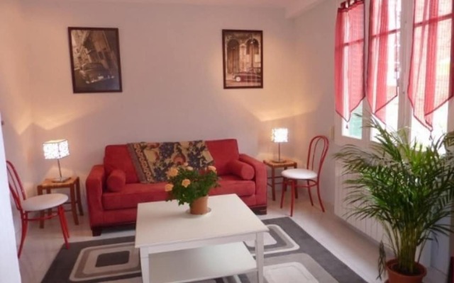 Les Belles de Mai guesthouse