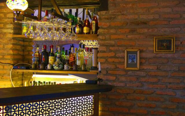 Shalimar Hotel