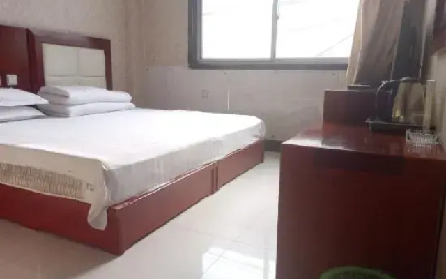 Qianxi Yingchun Hotel