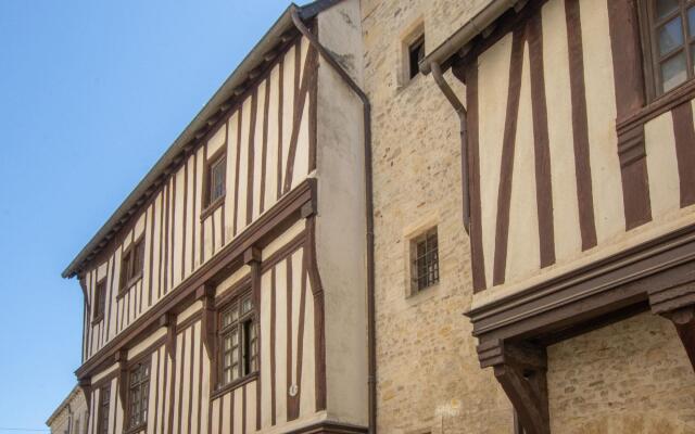 Beautiful apartment in the historic center of Bayeux