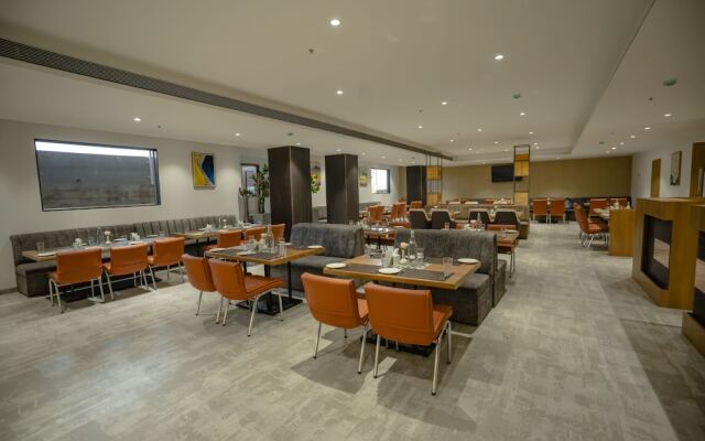 Zip By Spree Hotels Chakan