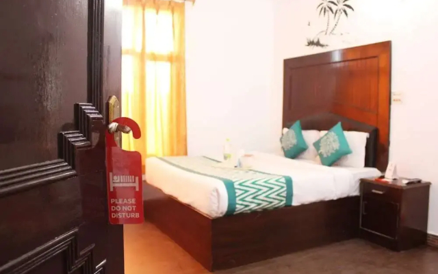 Ashok Hotel