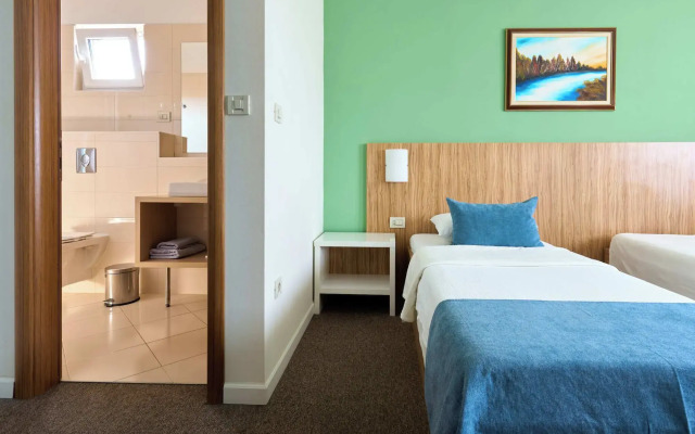 Hotel Phoenix