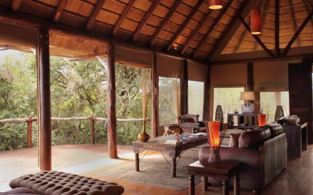 Bush Lodge – Amakhala Game Reserve