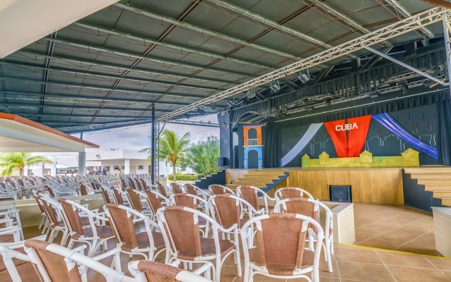 Memories Caribe Beach Resort - Adults Only  +16
