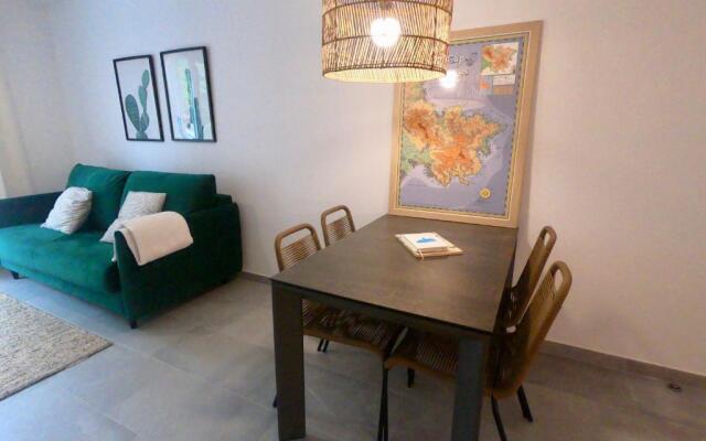 Apartamento nuevo en el centro con garaje