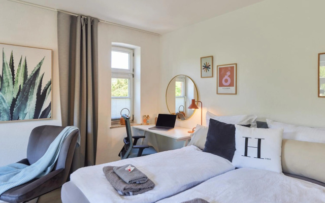 CITY-Apartment in TOP-Lage, WLAN, NETFLIX, Boxspringbett