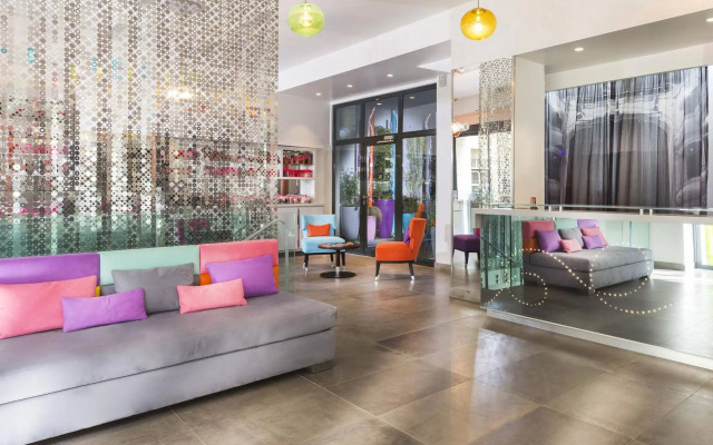 Lyric Hotel Paris