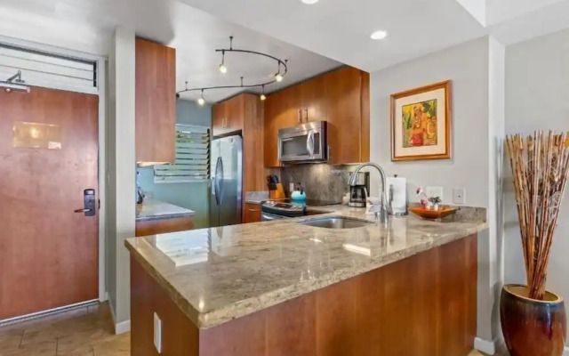 Royal Mauian, #207 2 Bedroom Condo