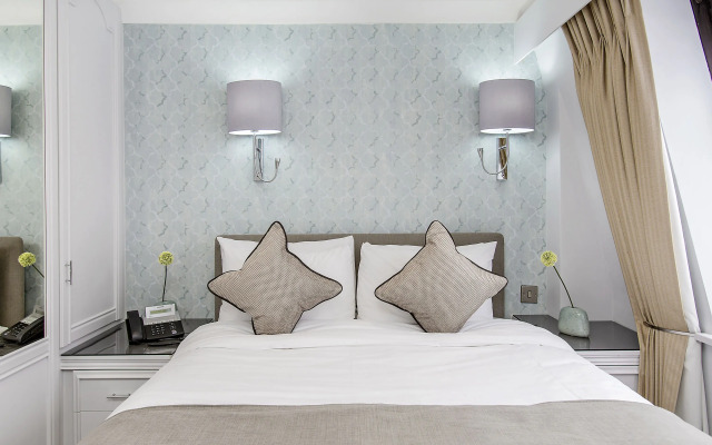 Mayfair House