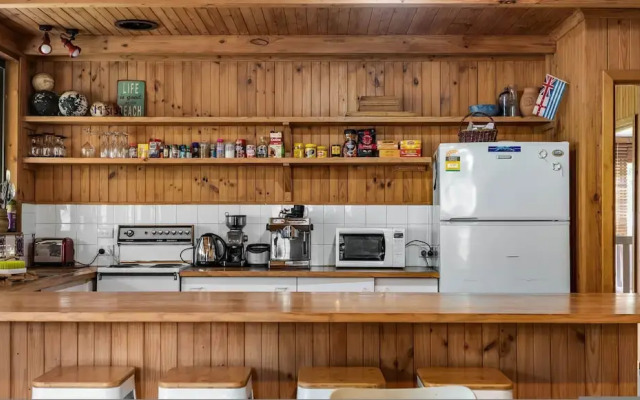 Southern Comfort - Pet Friendly - Beach