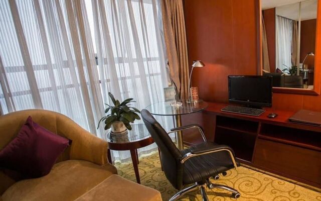 Chengdu Kinfu Center Hotel