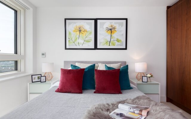 Lincoln Plaza Apartments By Squa.re