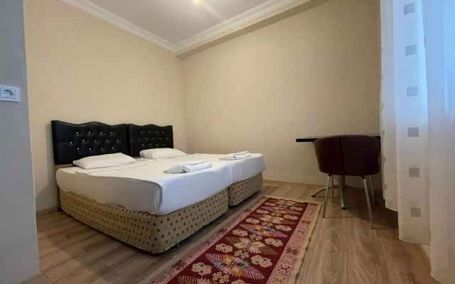 Select Apart Hotel