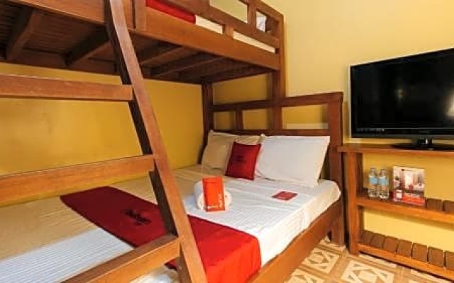 RedDoorz Plus @ Malabag Silang