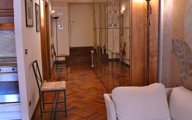 Rondanini in Rome With 1 Bedrooms and 1 Bathrooms